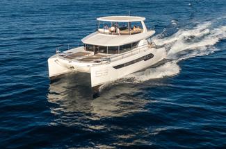 Essai Leopard 53 PC : un catamaran à moteur performant, confortable et… ...