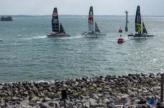 SailGP Portsmouth : Black Foils et Artemis en tête après la première jou...
