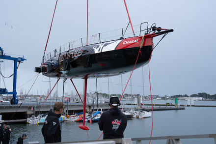 Mise à l'eau IMOCA Charal 2