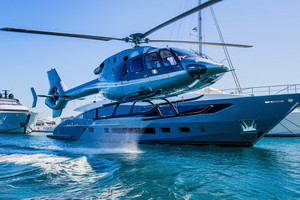 Pourquoi certains méga-yachts sont-ils accompagnés d’un second navire ?
