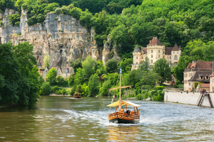 La Dordogne en gabare, sur les traces des bateliers du Périgord