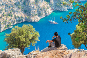 Athènes juge 