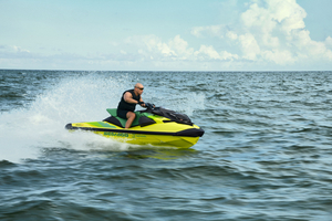 Sea-Doo rend hommage à Ayrton Senna avec une édition limitée du RXP-X 350