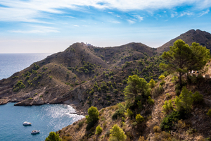 Quand la montagne réchauffe le littoral : comprendre l’effet de foehn