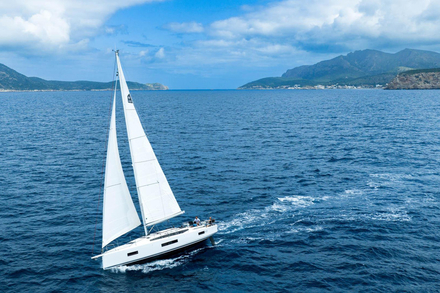 Sun Odyssey 455