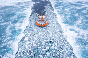 Arctique : un brise-glace chinois va ouvrir la voie à Tara Polar Station