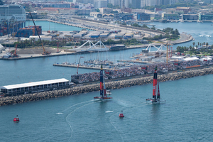 SailGP à Valence : Los Gallos dominent la première journée, Red Bull Italy impressionne