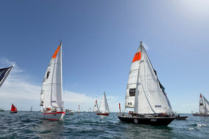 Golden Globe Race 2026 : à peine partis, les 16 marins entrent déjà dans le vif du sujet