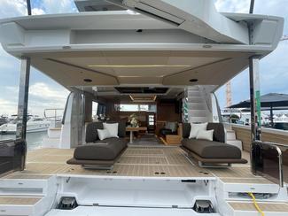 YOT 53 : Catana Group change d’échelle avec...