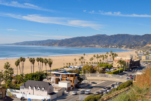 En Californie, l'érosion côtière conduit à l'annulation d'un festival de musique