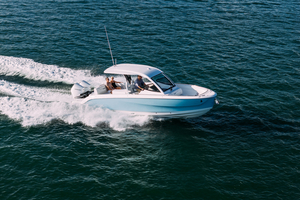Beneteau ouvre un nouveau chapitre pour sa gamme Flyer avec le Flyer 30