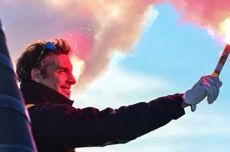 Charlie Dalin : Concarneau rassemble le monde de la voile pour un dernie...