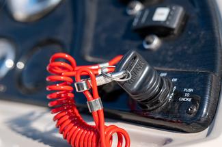 Faut-il abandonner le coupe-circuit filaire pour passer au sans-fil ?