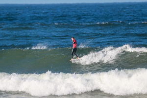 Eurosurf Junior 2026 : les Bleus bousculés par la houle mais toujours tous en course