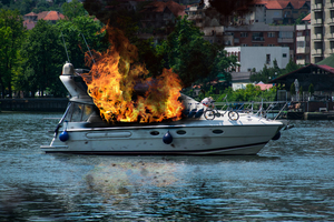 Corse-du-Sud : cinq bateaux touchés par un violent incendie dans le port de Solenzara