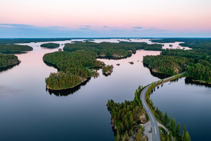La région des Lacs en Finlande en automne : l’échappée nature par excellence