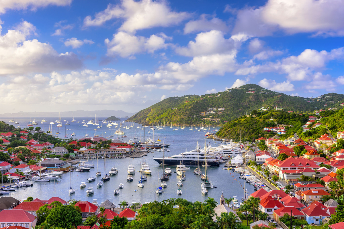 Gustavia, Saint Barthélemy (1648- ) •