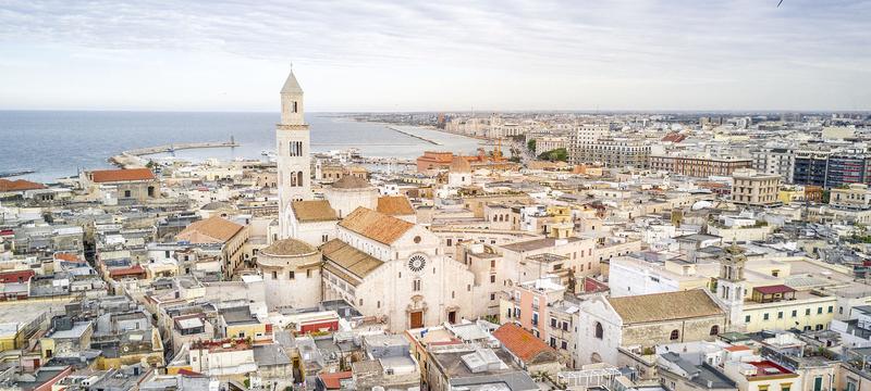 Bari italy weather april