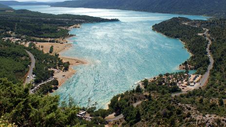 Un été sur les bords du lac de Sainte-Croix