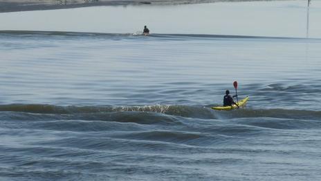 Kayak sur le mini-mascaret de la Baie de Somme