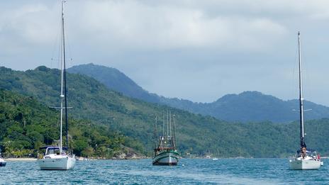 Promenade en mer à Paraty