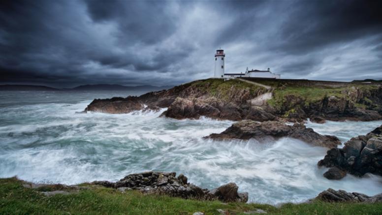 Tempête Eunice : pourquoi parle-t-on de bombe météorologique ?