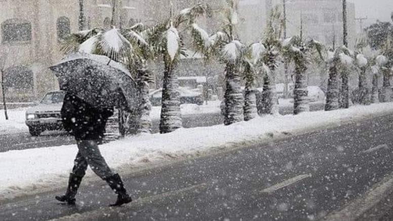 Neige abondante et froid en Algérie