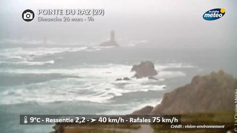 Suivi du coup de vent : renforcement du vent près de l'Atlantique, 116 km/h à Groix
