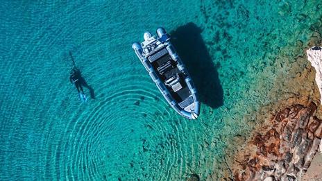 Quel semi-rigide choisir pour la plongée ? Notre top 5 et nos conseils