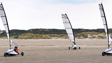 Le char à voile, une activité décoiffante même en plein hiver