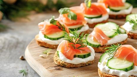 Cocktails et apéritifs marins pour un réveillon à thème