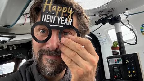 Bonne année sous les voiles : cap sur 2025 et l’arrivée du Vendée Globe !