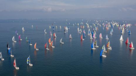 Tour de Belle-Île 2025 : près de 400 voiliers attendus sur la ligne de départ ce vendredi