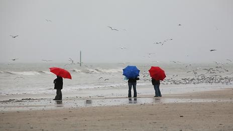 Vers un temps perturbé sur la moitié nord, aux allures automnales en fin de semaine