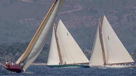 Porquerolle’s Classic : Les yachts classiques font leur show à Porquerolles…