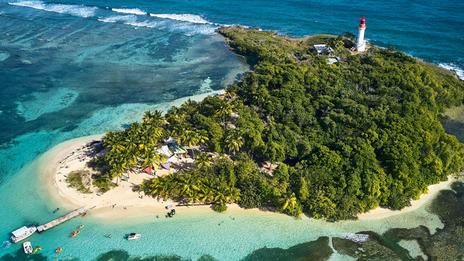 Les Îles de Guadeloupe : naviguer, découvrir, préserver
