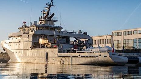 Voiles de Légende 2025 : Le BSAM Garonne, la force discrète de la Marine nationale