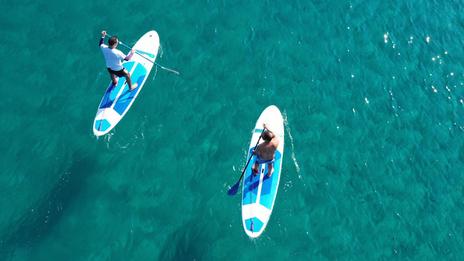 Éco-responsabilité et sports nautiques : naviguer sans laisser de traces