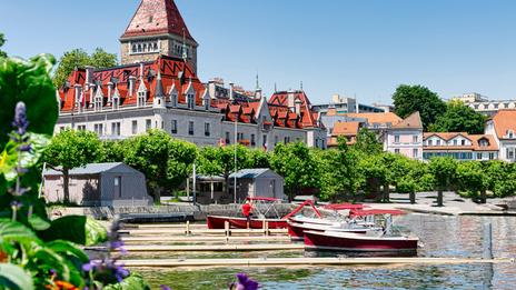 Lausanne, entre collines et rives du lac Léman