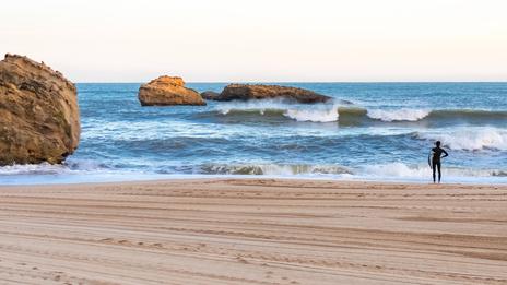 Vent, vagues, orages et soleil : la météo de votre dimanche