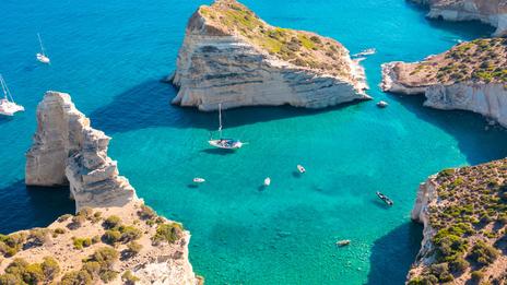 Les Cyclades après la foule : cap sur Milos et Sifnos