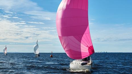 Octobre Rose prend aussi la mer : le nautisme solidaire contre le cancer du sein
