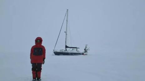 L'odyssée d'une Brésilienne dans l'Arctique: "De moins en moins de glace"