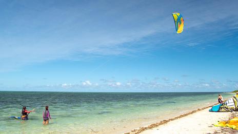Kitesurf : trois destinations de rêve pour l'hiver