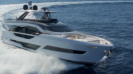 Ferretti Yachts 800 : une nouvelle dimension du confort en mer