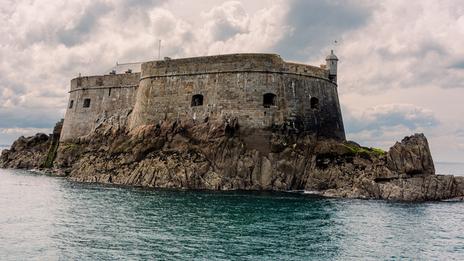 5 forts à voir en France !