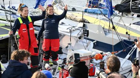 Transat Café L'Or : de l'émotion sur les pontons avant le grand départ