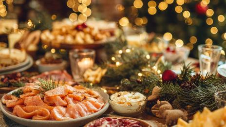 Menus de fêtes à base de produits de la mer : bar, dorade et coquilles revisités