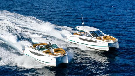 Jeanneau ouvre un nouveau chapitre avec sa gamme de catamarans à moteur TH