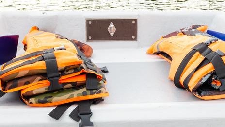 Comment préparer son bateau pour les sports nautiques